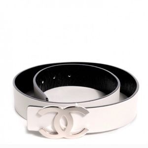 Authentic CHANEL Reversible Black & White Belt!
